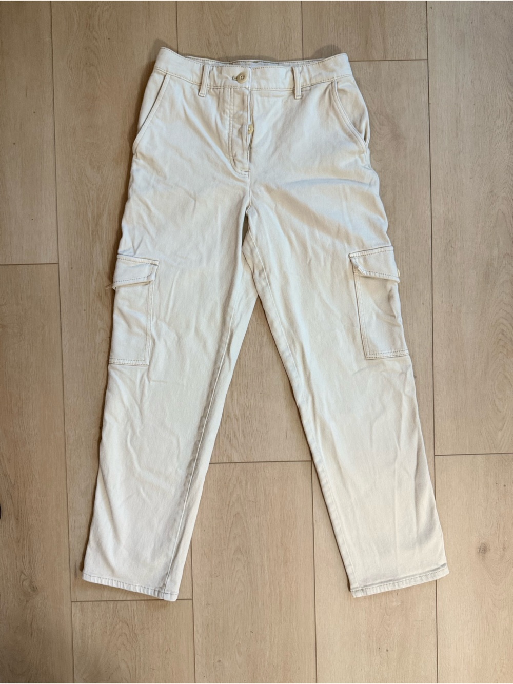 ARITZIA Wilfred free -Cream Cargo Pants